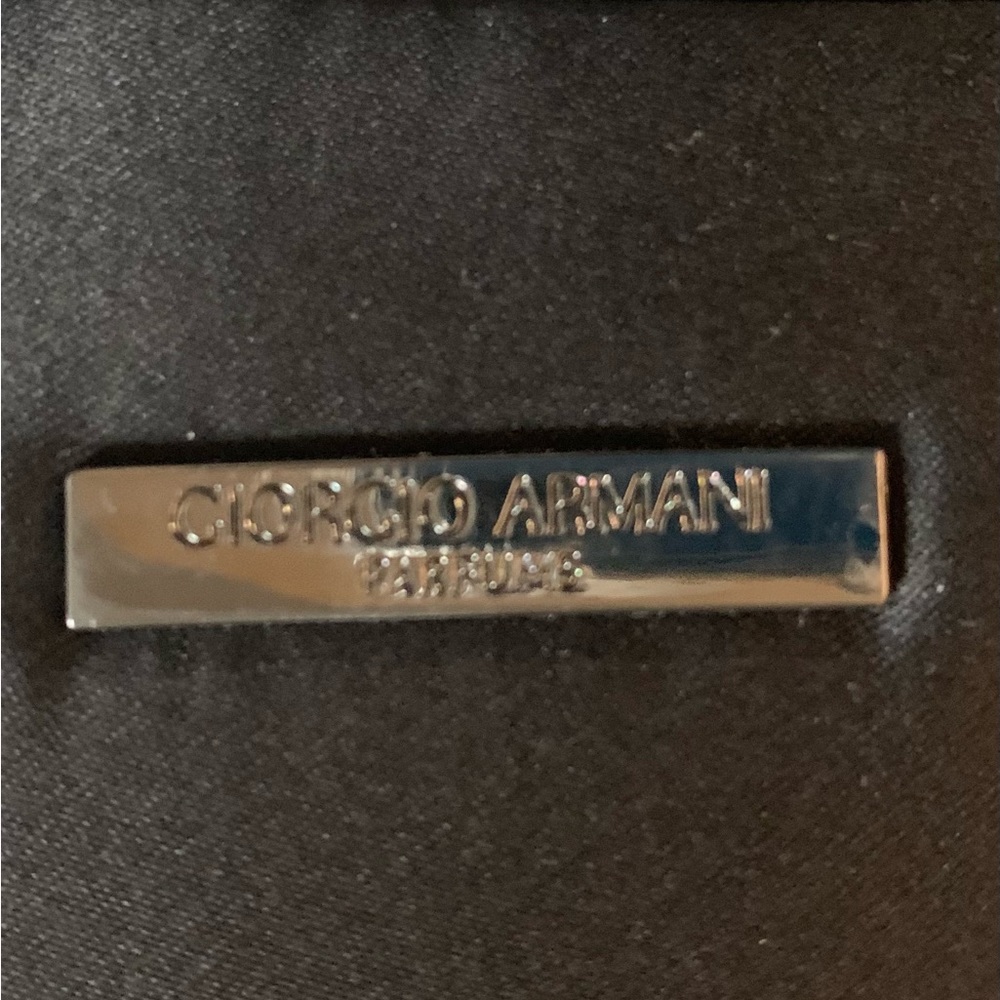 🔥GIORGIO ARMANI PARFUME UNISEX Travel BAG NO CALLOUTS CLEAN. NEVER USED - Picture 3 of 6